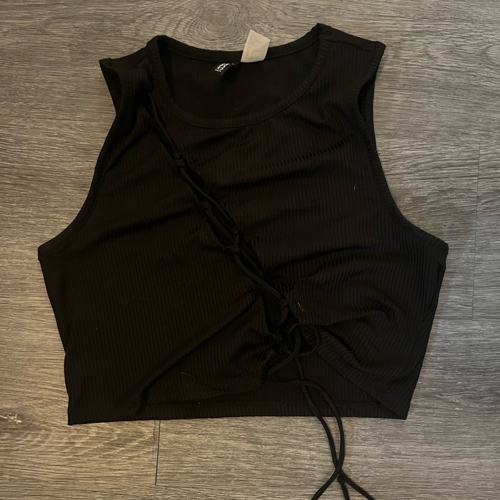 H&M Black Lace-Up Crop Top